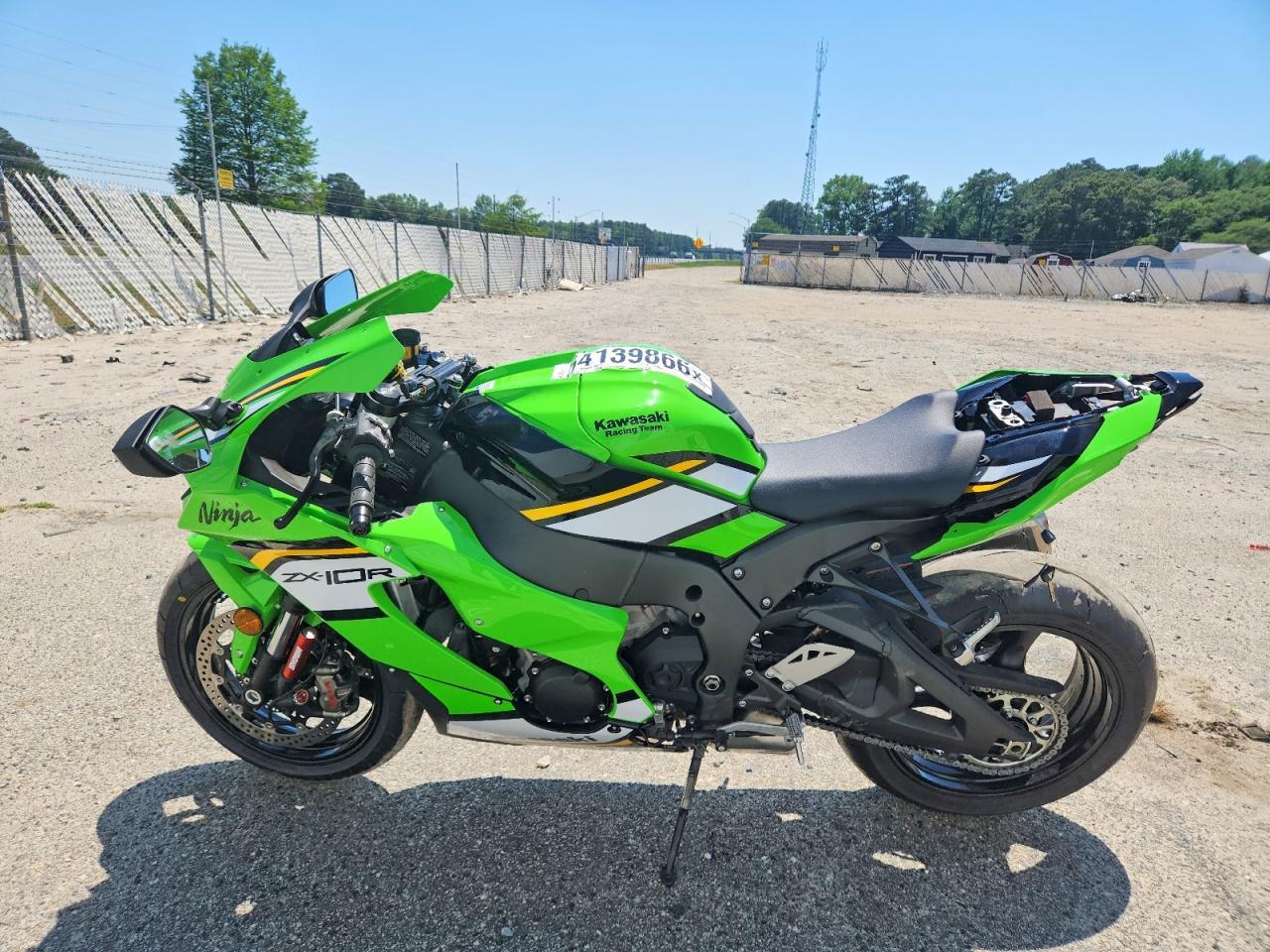 2025 Kawasaki Zx1002 M - Image 3