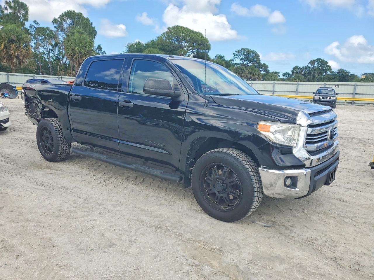 2017 Toyota Tundra Crewmax Sr5 - Фото 4