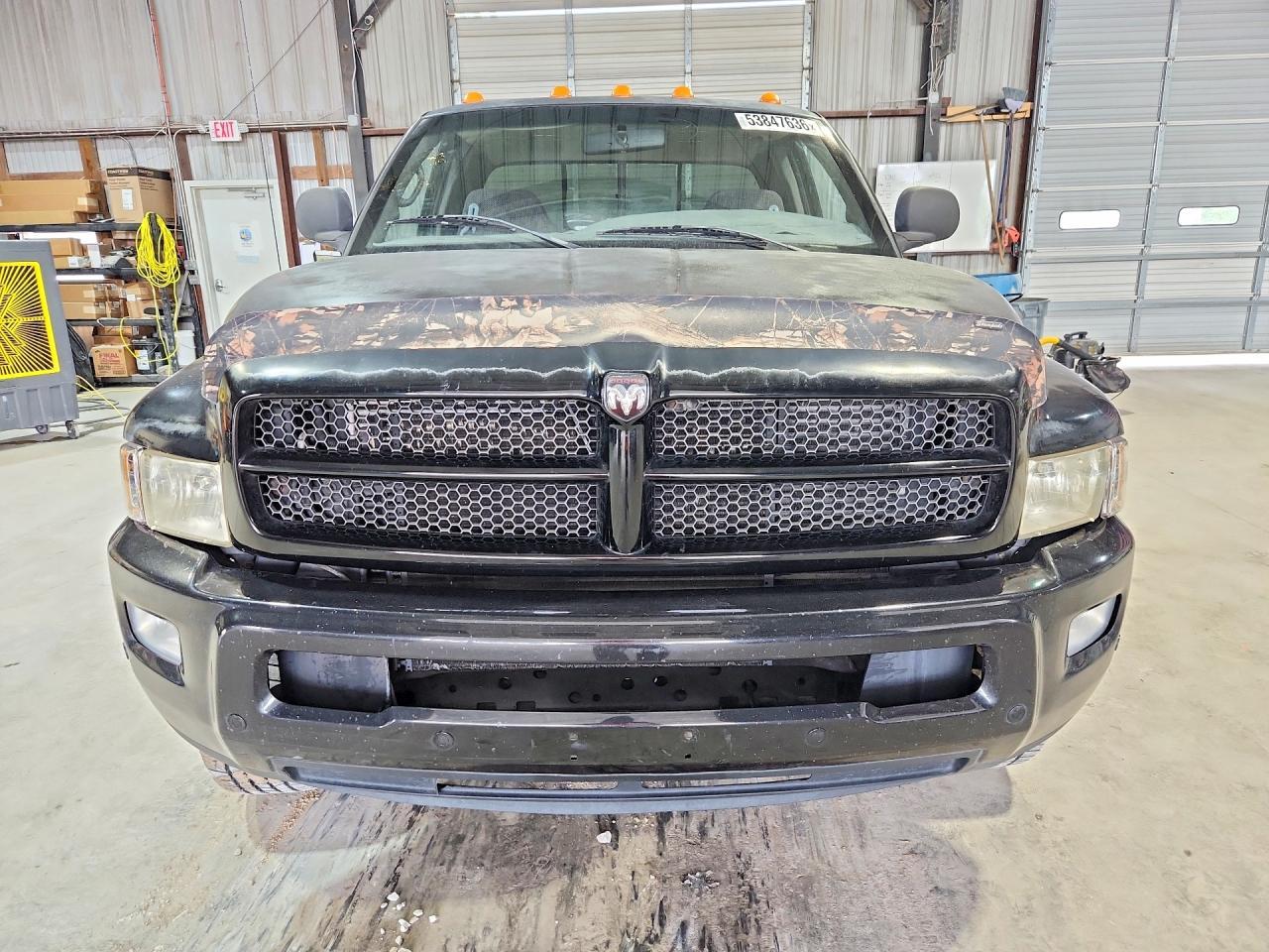 2001 Dodge Ram 2500 - Image 5