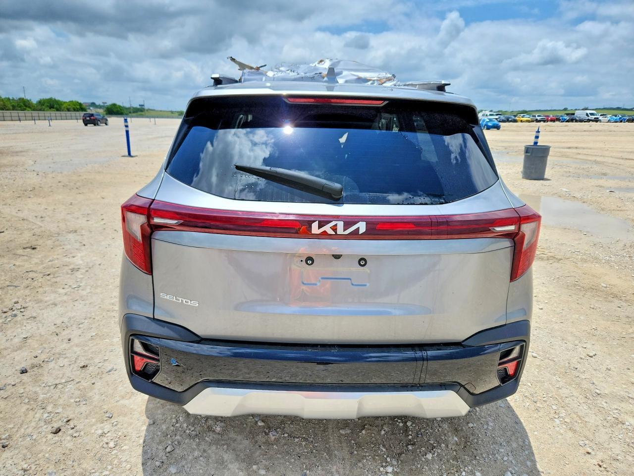 2025 Kia Seltos S - Image 6