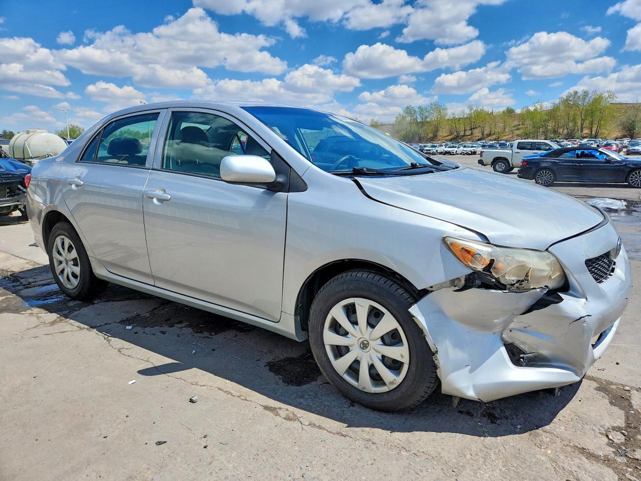 2010 Toyota Corolla Le - Фото 4