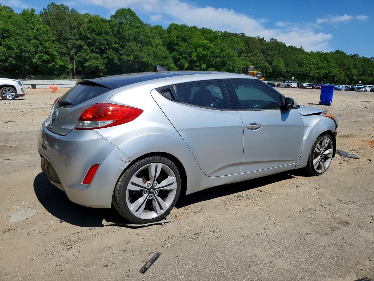 2012 Hyundai Veloster - Фото 3