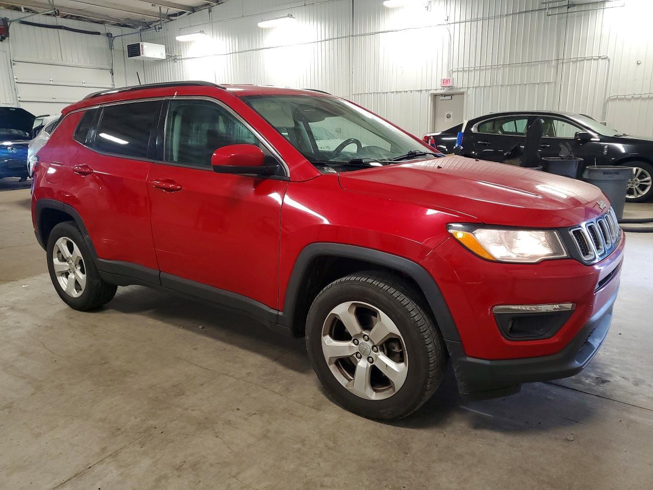 2018 Jeep Compass Latitude - Image 4