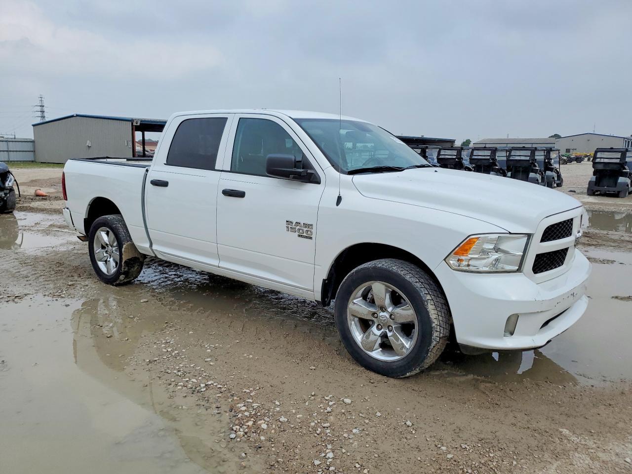 2019 Ram 1500 Classic Tradesman - Фото 4