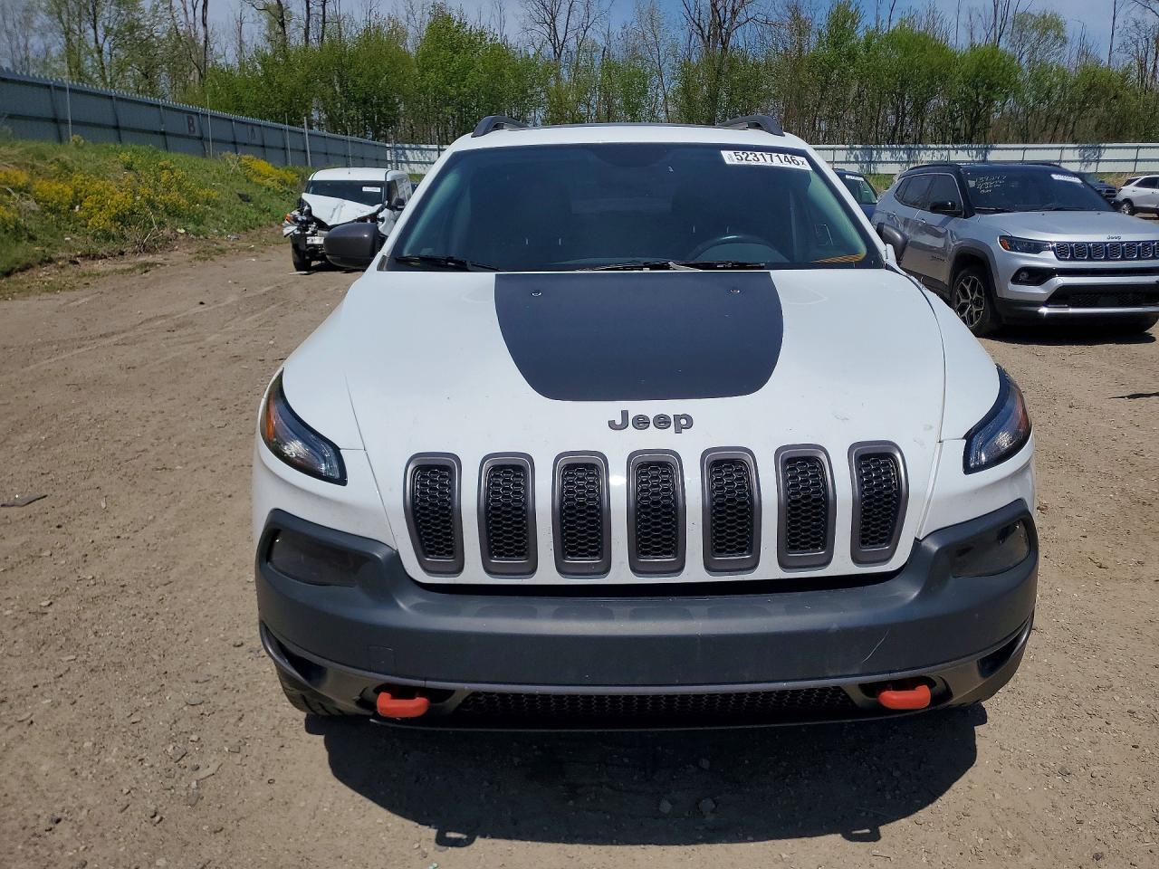 2015 Jeep Cherokee Trailhawk - Image 5