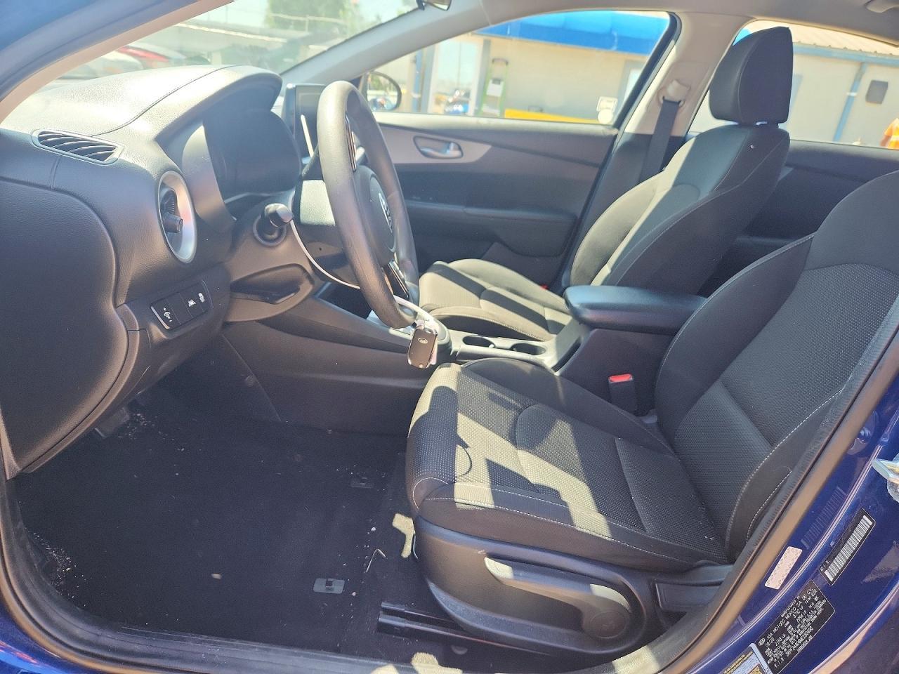 2021 Kia Forte Lxs - Image 7