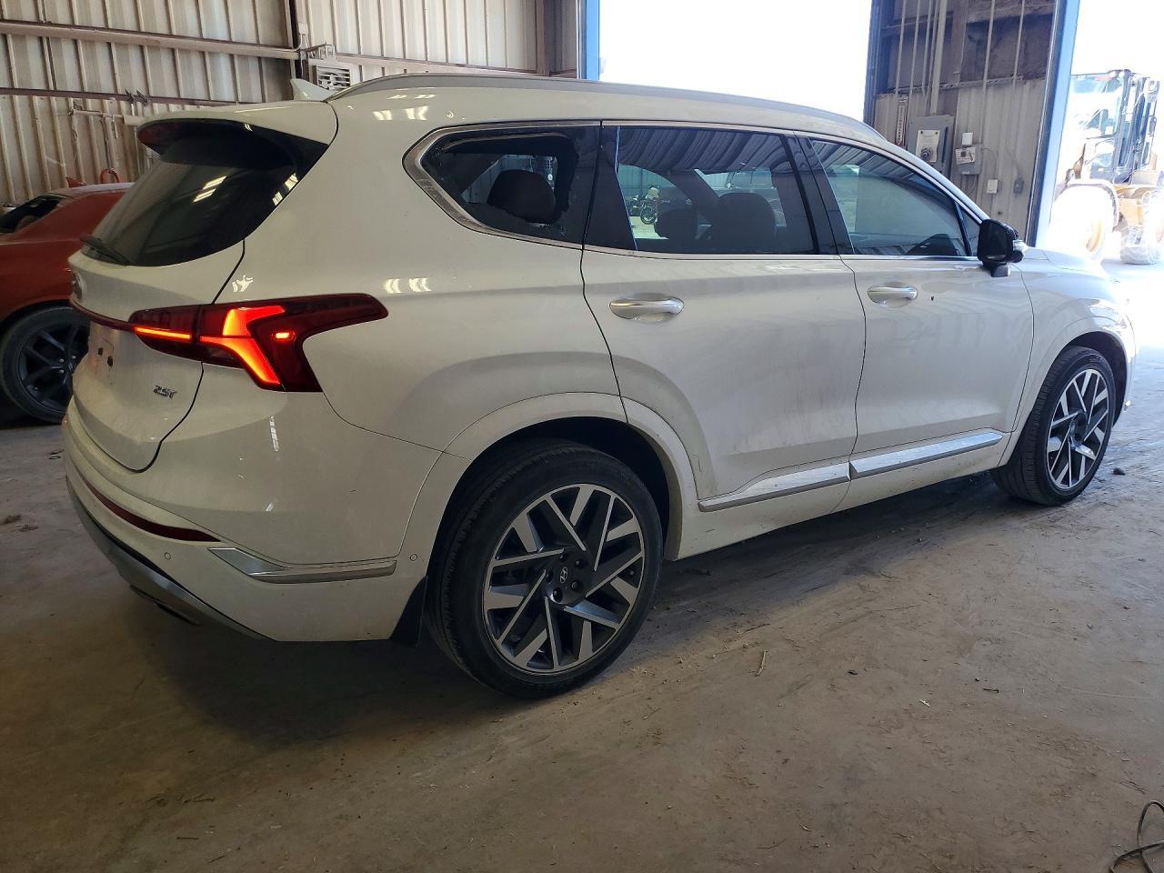 2023 Hyundai Santa Fe Calligraphy - Image 3