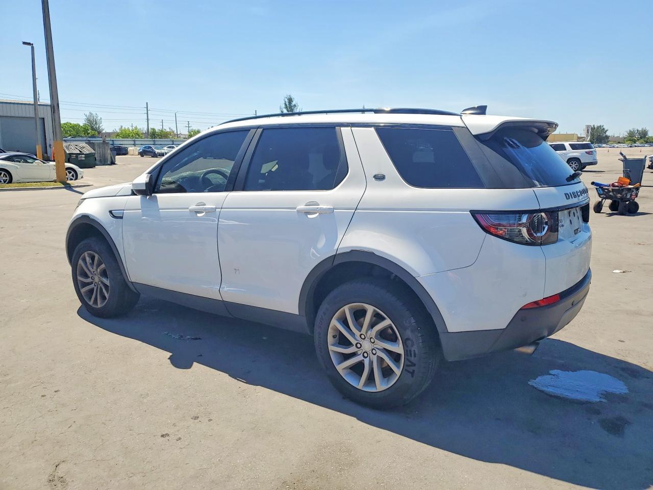 2017 Land Rover Discovery Sport Hse - Image 2