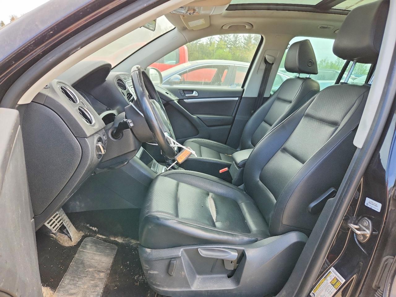 2015 Volkswagen Tiguan S - Image 7