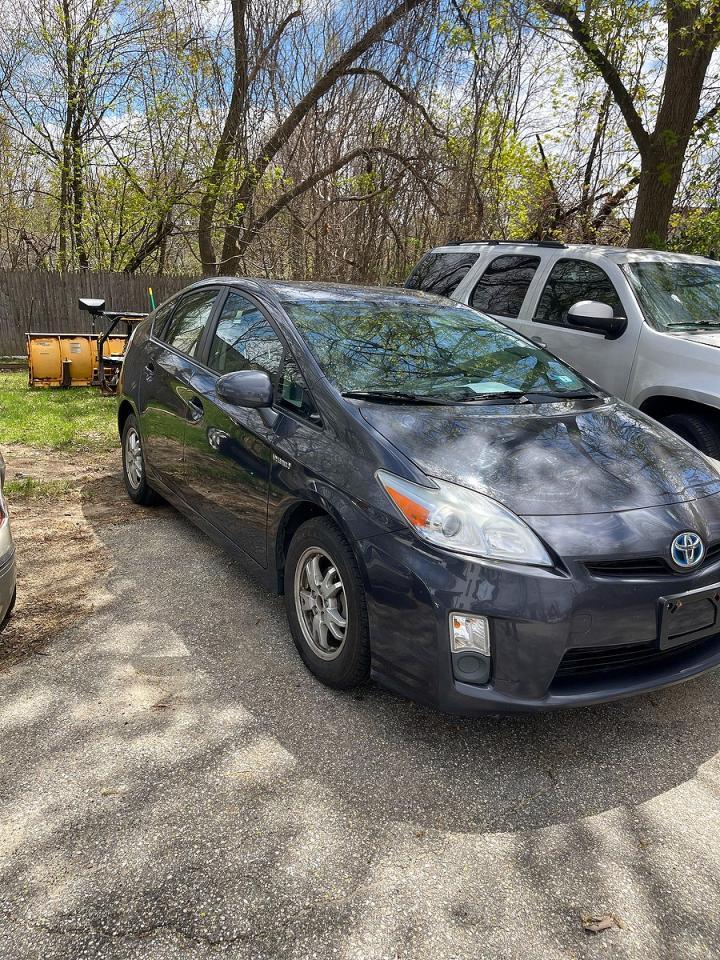 2011 Toyota Prius Two