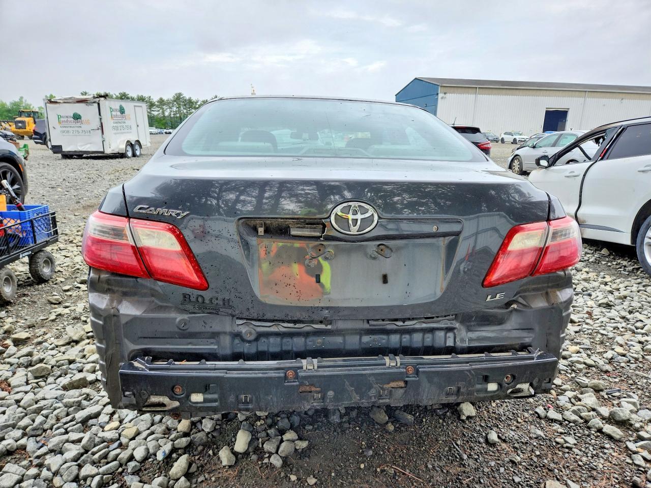 2009 Toyt Camry Le - Image 6