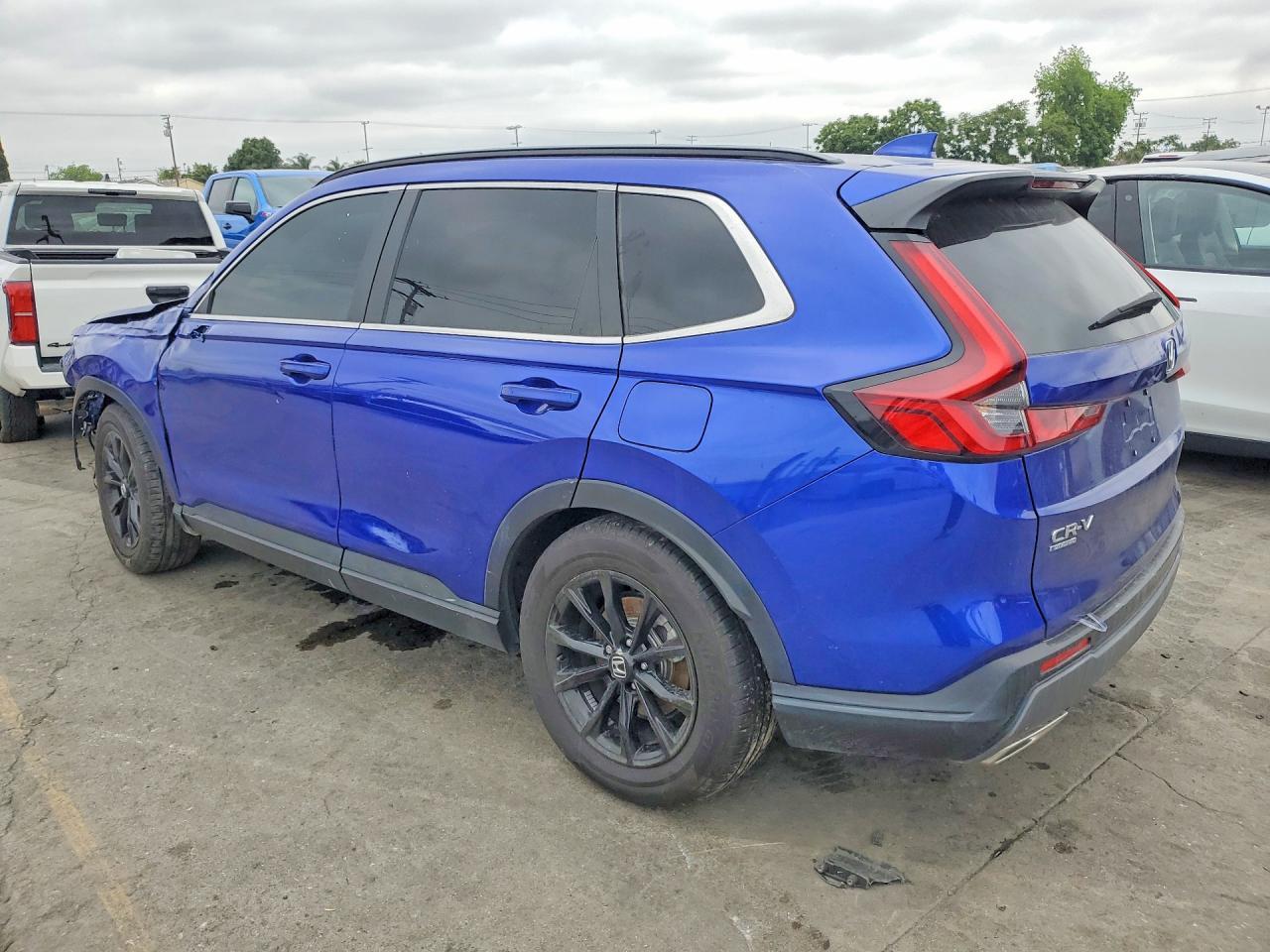 2025 Honda Cr-V Sport - Image 2