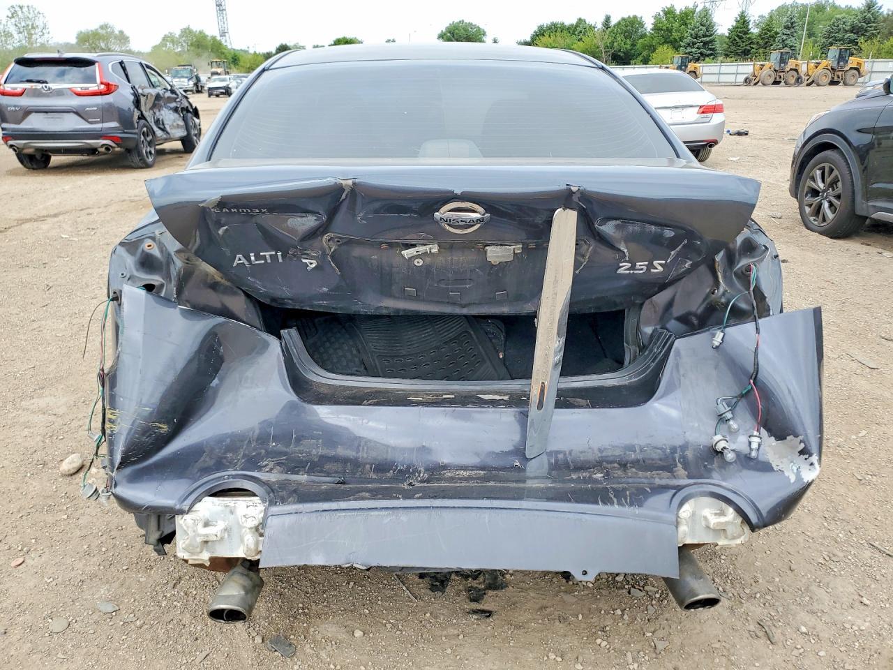 2011 Nissan Altima 2.5 - Image 6