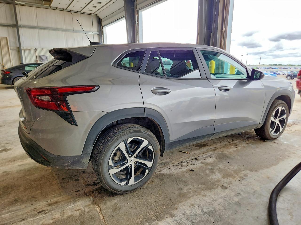2024 Chevrolet Trax 1Rs - Image 3