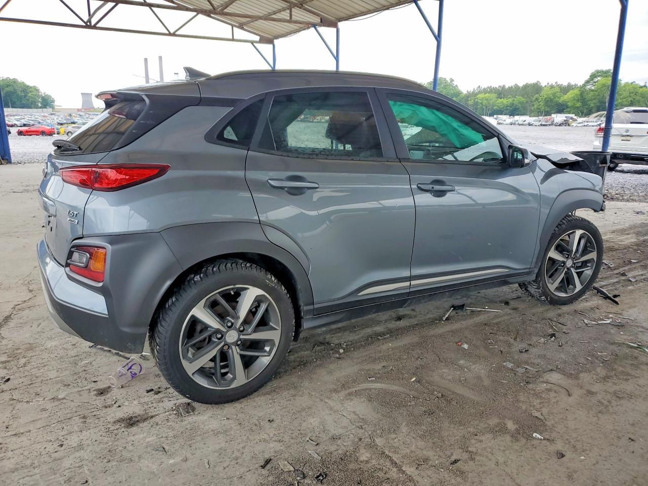 2020 Hyundai Kona Limited - Image 3