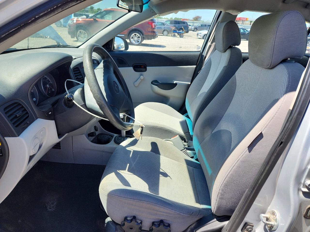 2008 Hyundai Accent Gls - Image 7