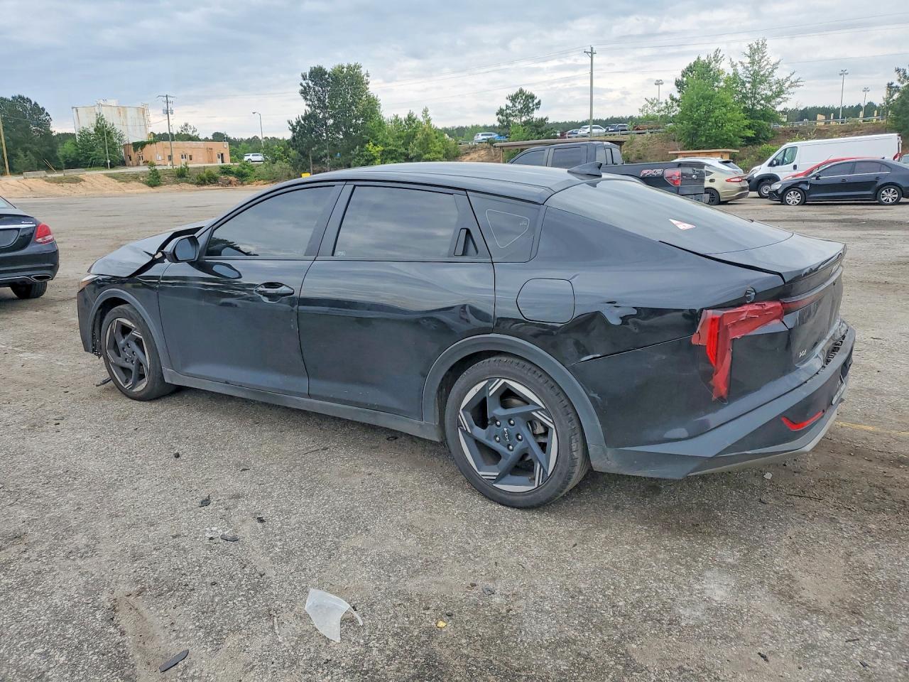 2025 Kia K4 Ex - Image 2