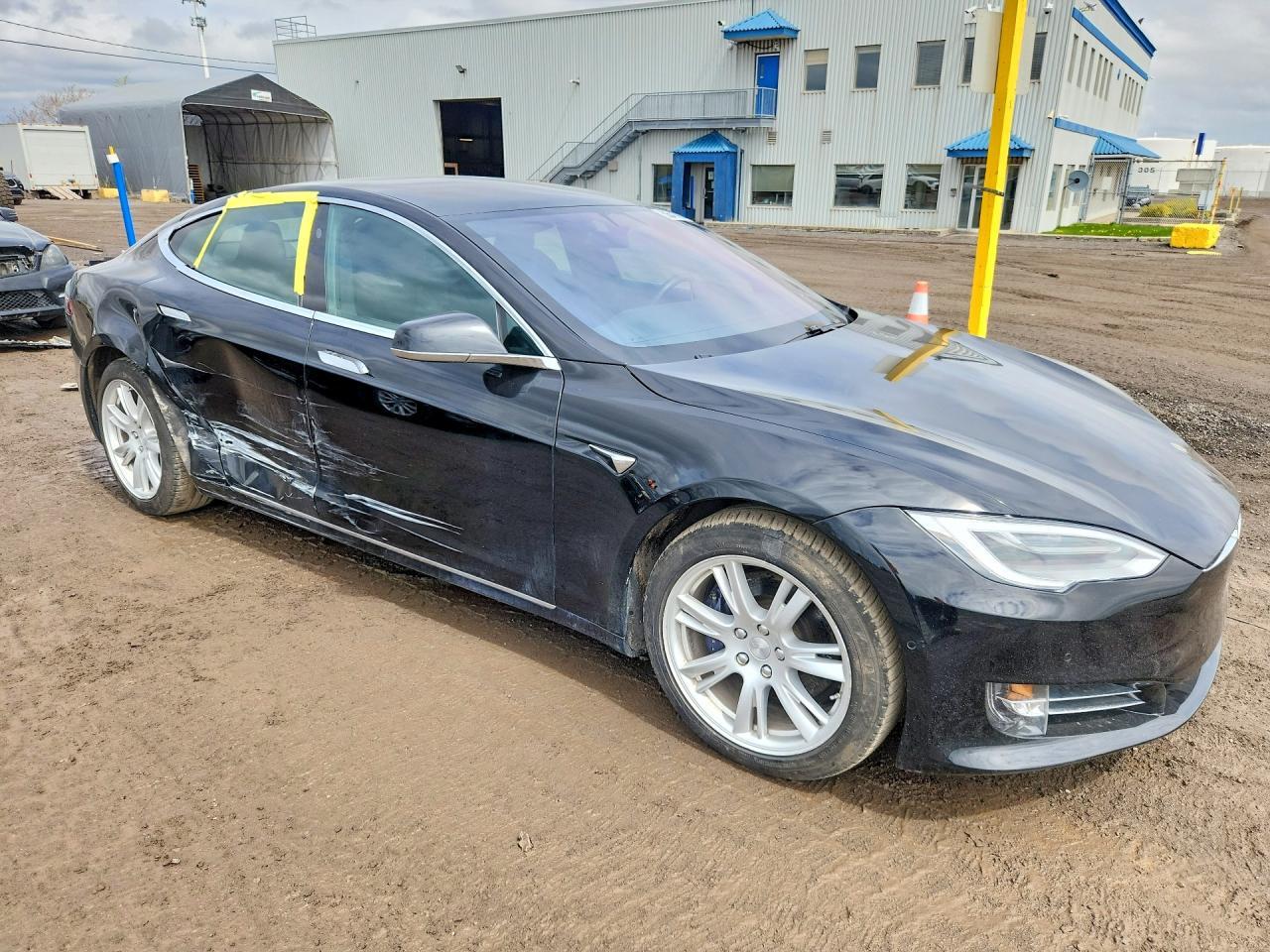 2021 Tesla Model S - Фото 4