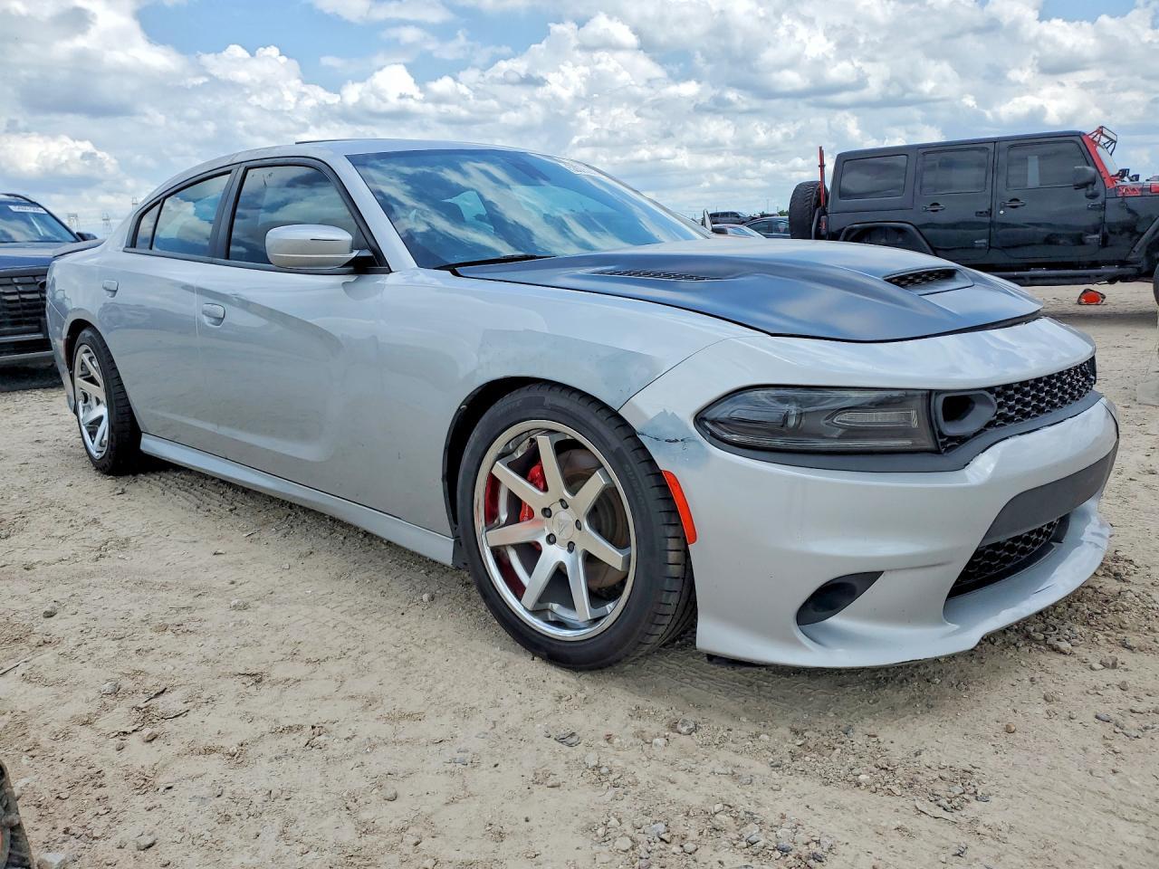 2020 Dodge Charger Scat Pack - Image 4
