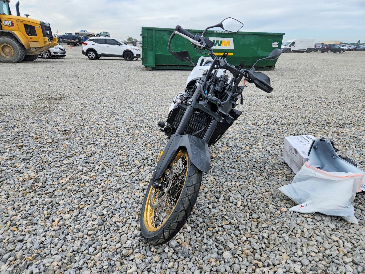2025 Honda Xl750 - Image 2