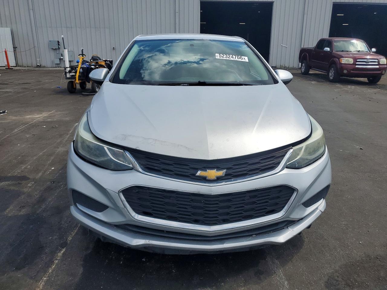 2017 Chevrolet Cruze Lt - Image 5