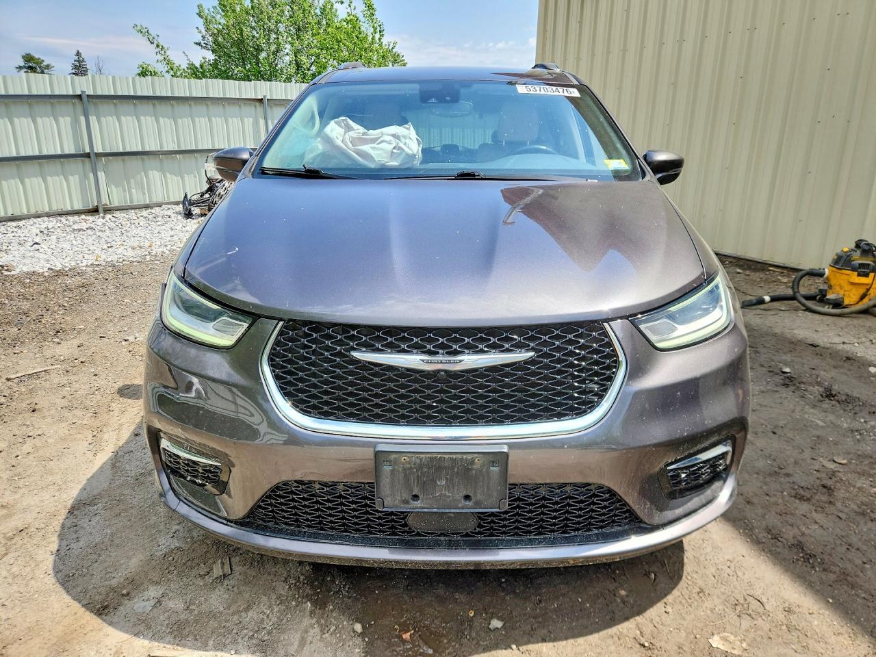 2021 Chrysler Pacifica Touring L - Image 5