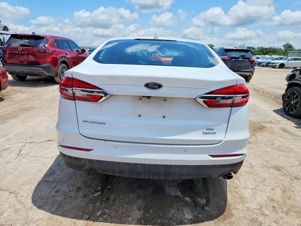 2020 Ford Fusion Se - Image 6