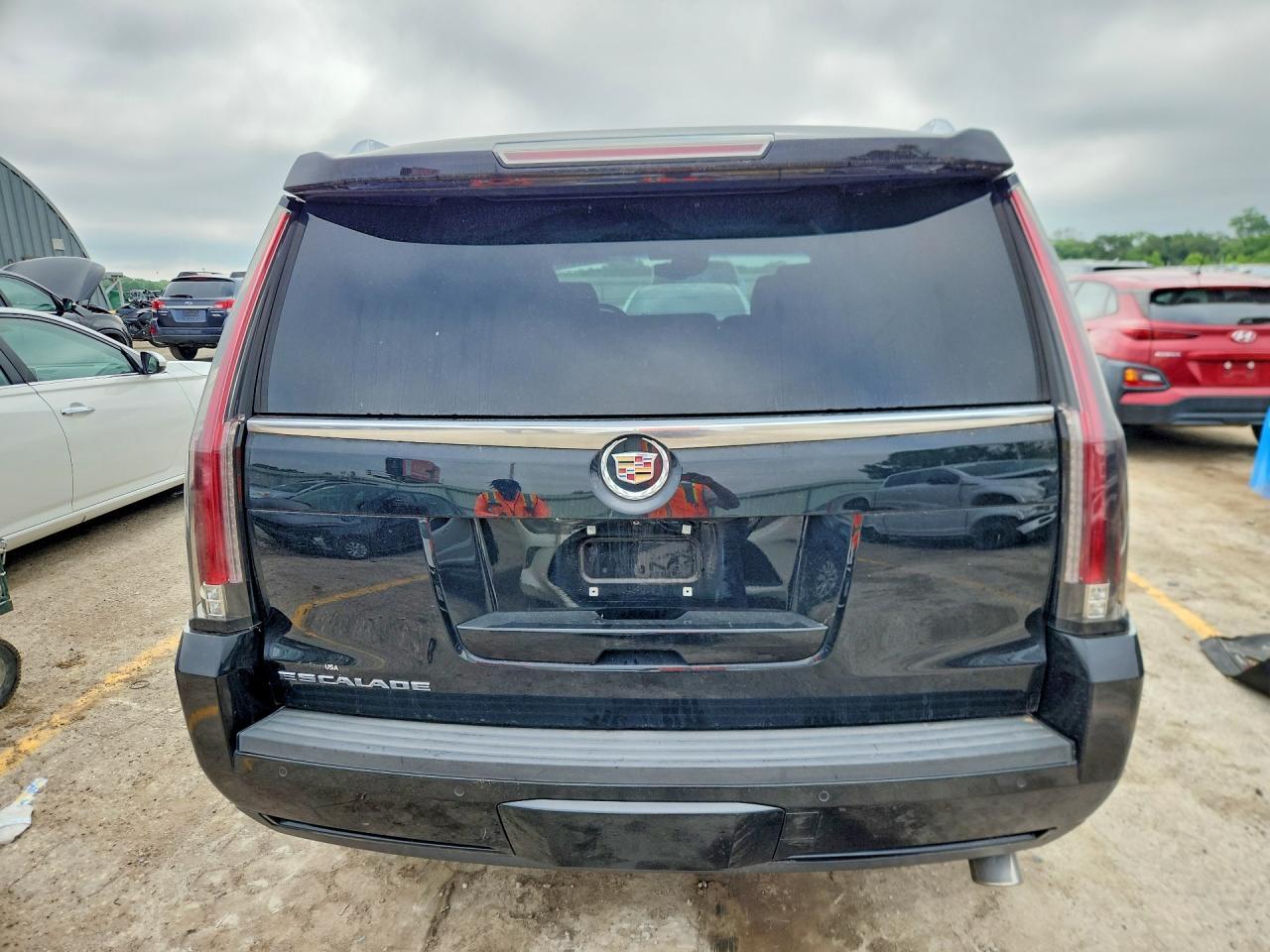 2015 Cadillac Escalade Premium - Фото 6