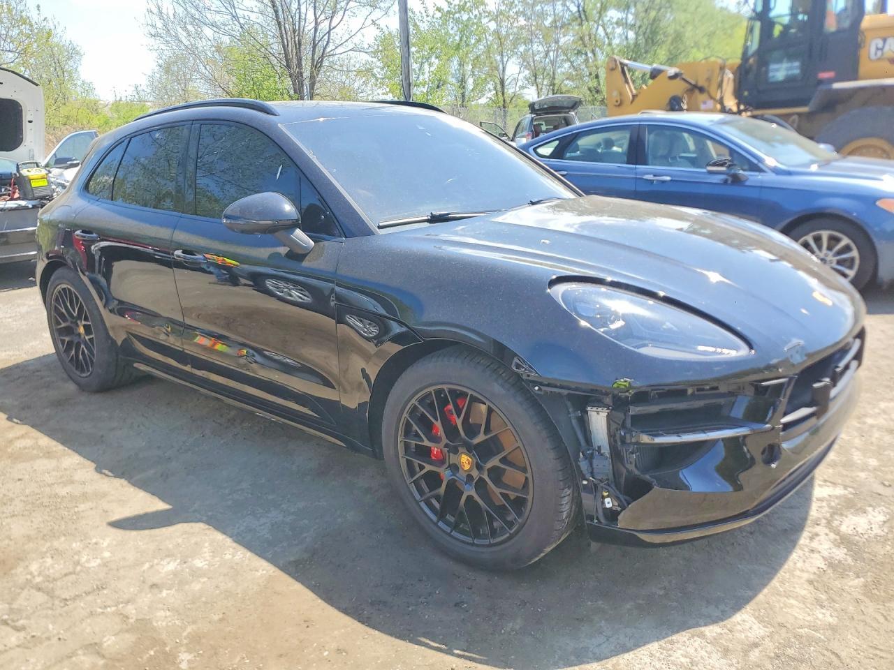 2021 Porsche Macan Gts - Image 4