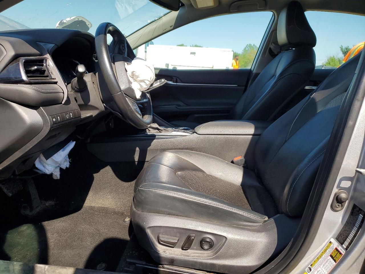 2020 Toyota Camry Xse - Image 7