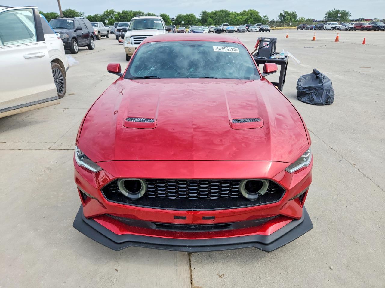 2020 Ford Mustang - Фото 5