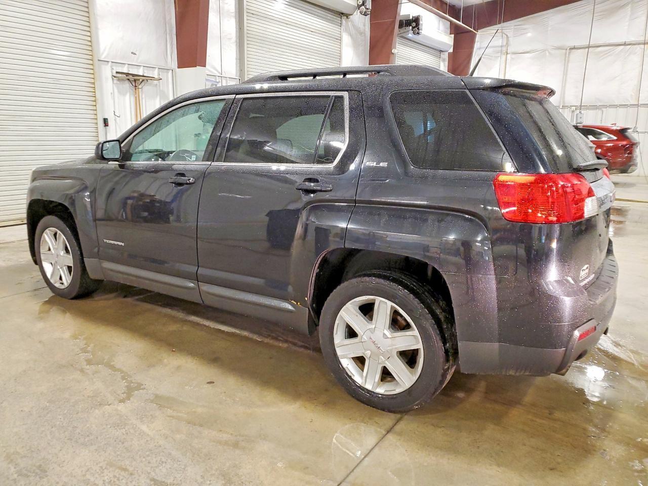 2012 GMC Terrain Sle - Image 2