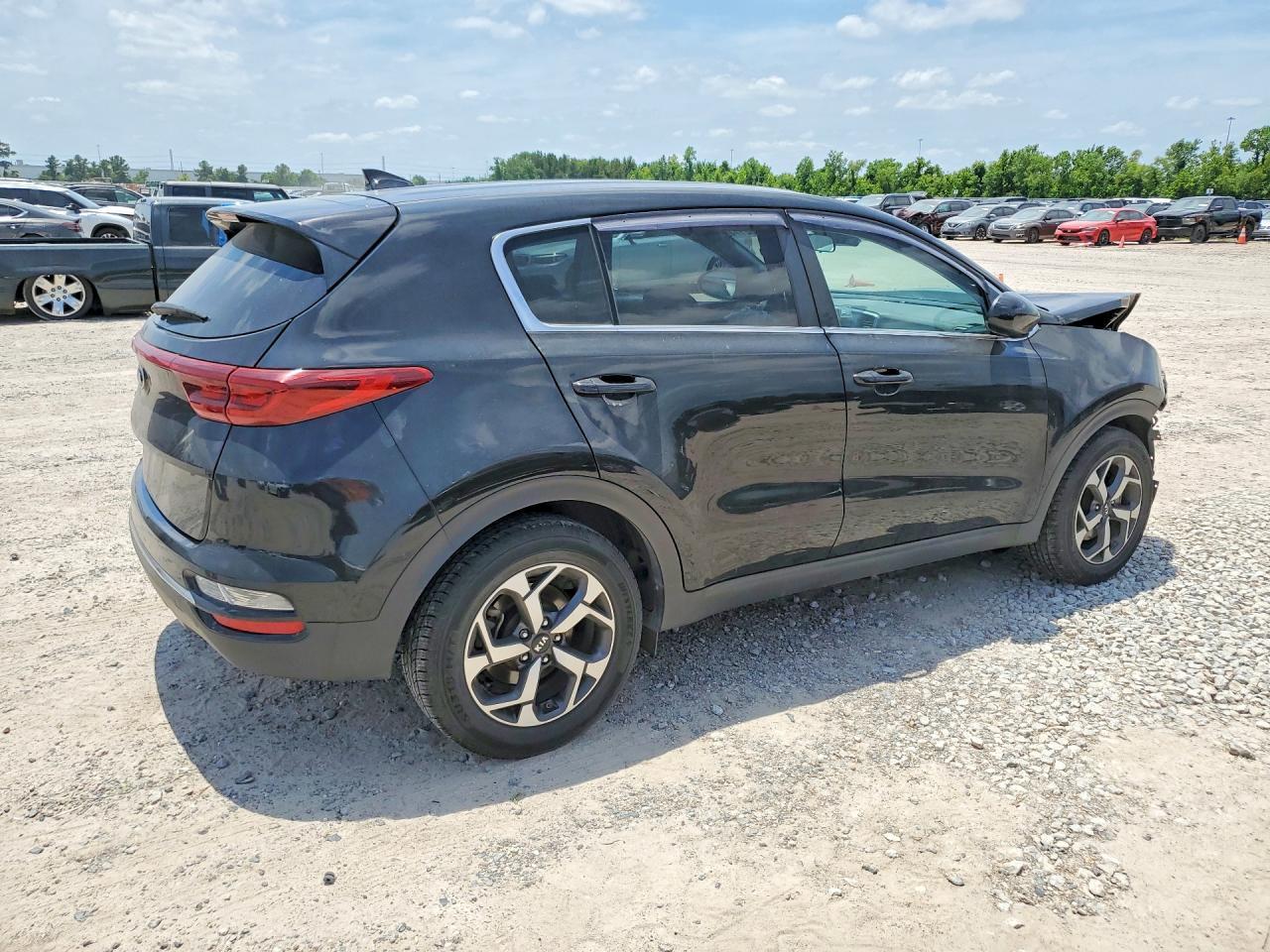 2020 Kia Sportage Lx - Фото 3
