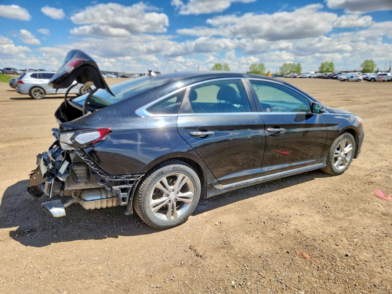 2018 Hyundai Sonata Limited 4Dr - Image 3