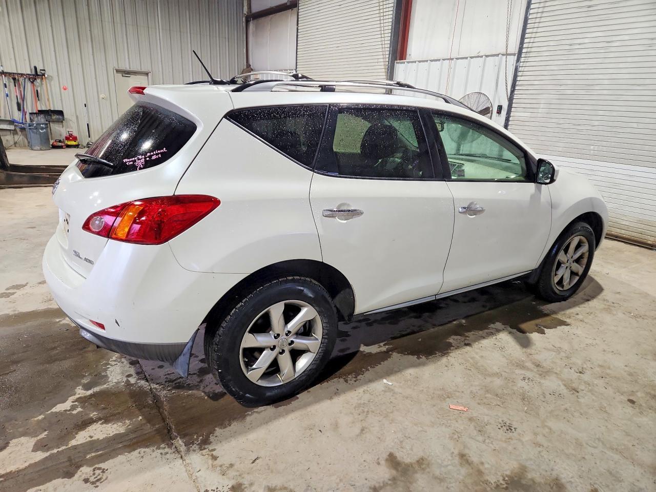 2010 Nissan Murano S - Фото 3