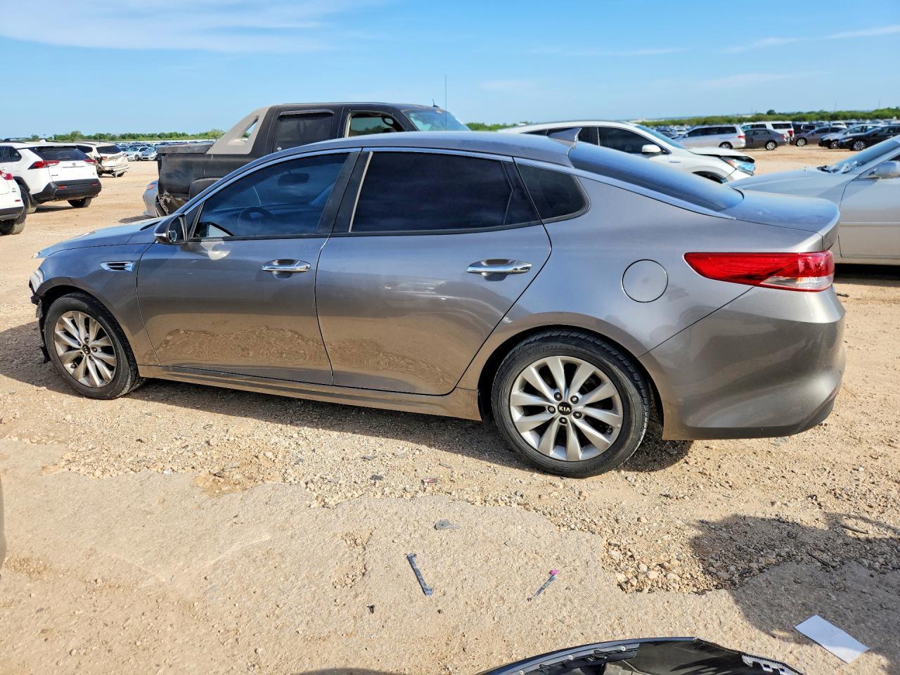 2016 Kia Optima Ex - Фото 2