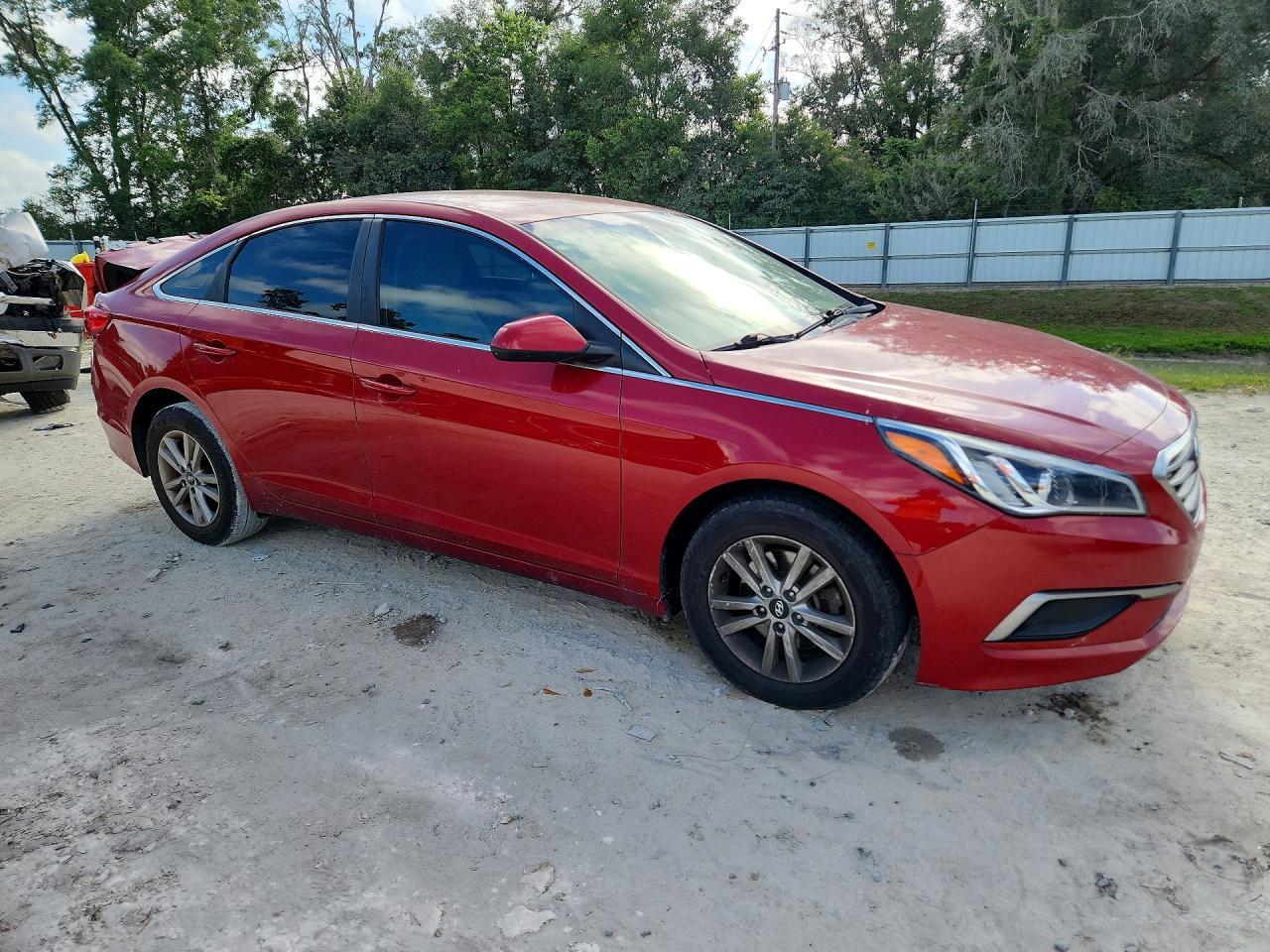 2017 Hyundai Sonata Se - Фото 4