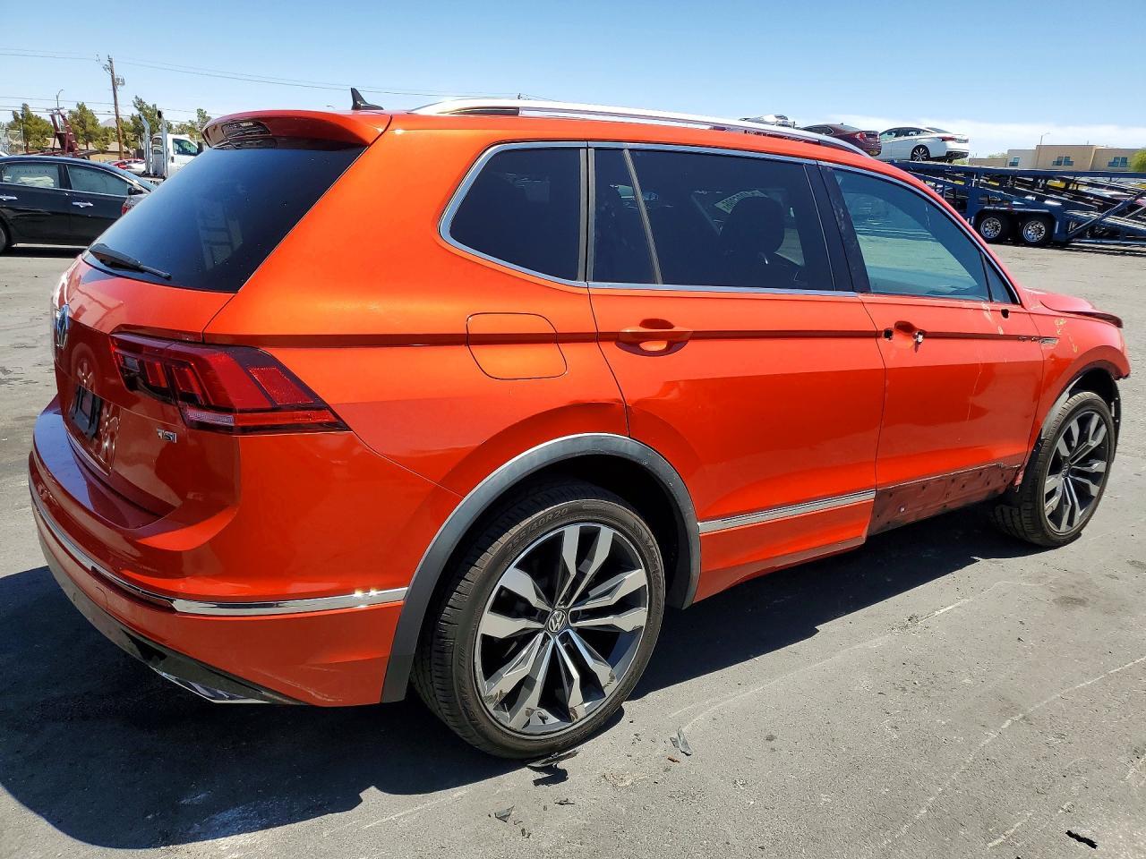 2018 Volkswagen Tiguan Sel Premium - Фото 3