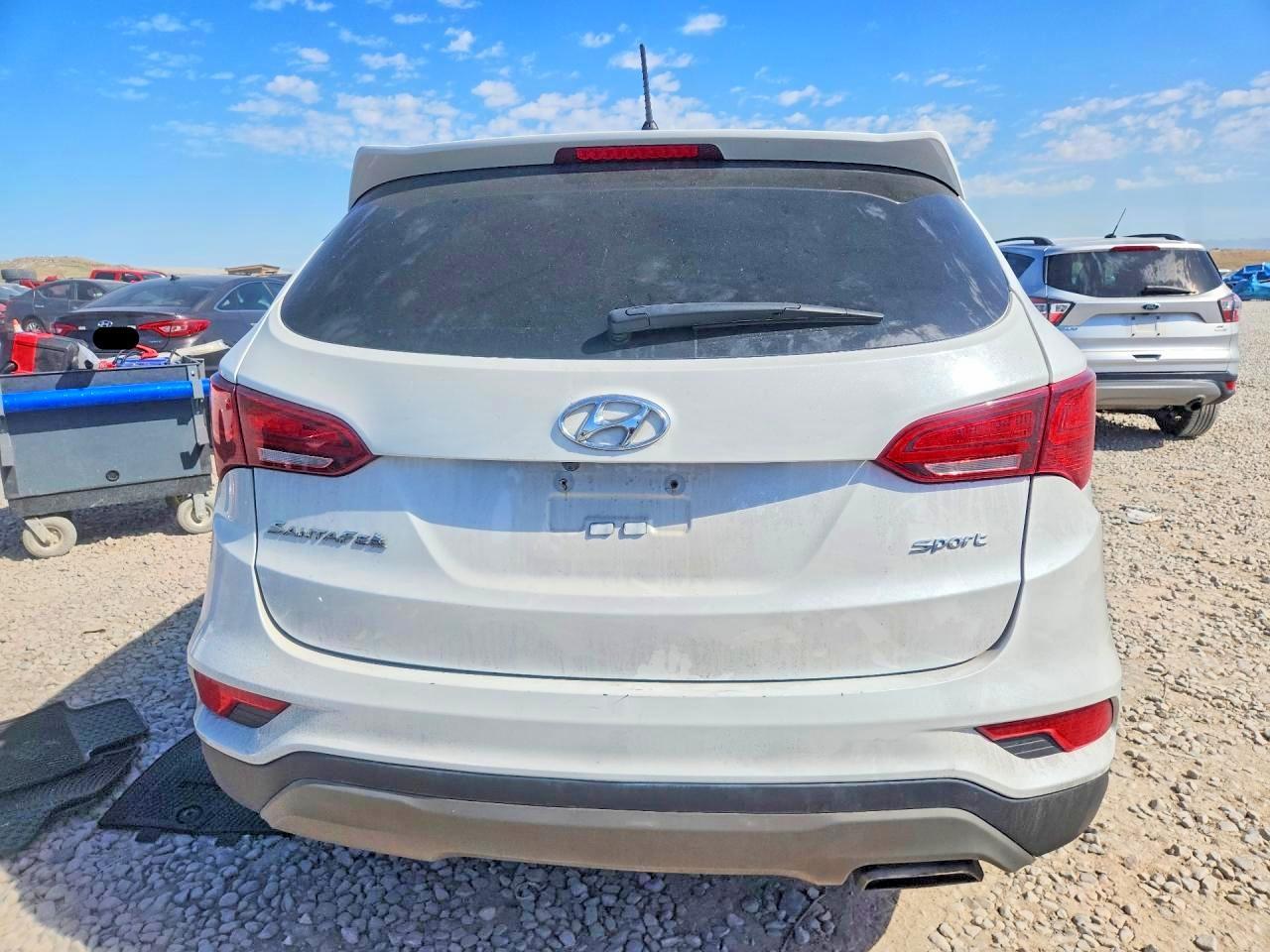 2018 Hyundai Santa Fe Sport 2.4L - Image 6