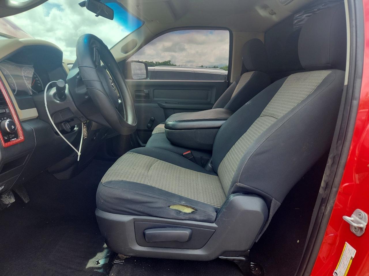 2012 Dodge Ram 1500 St - Фото 7
