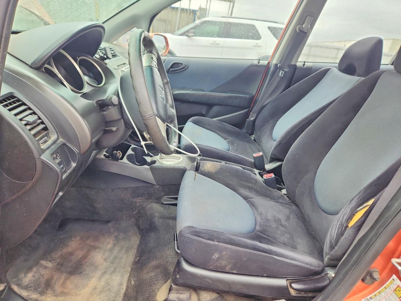 2008 Honda Fit Sport - Image 7