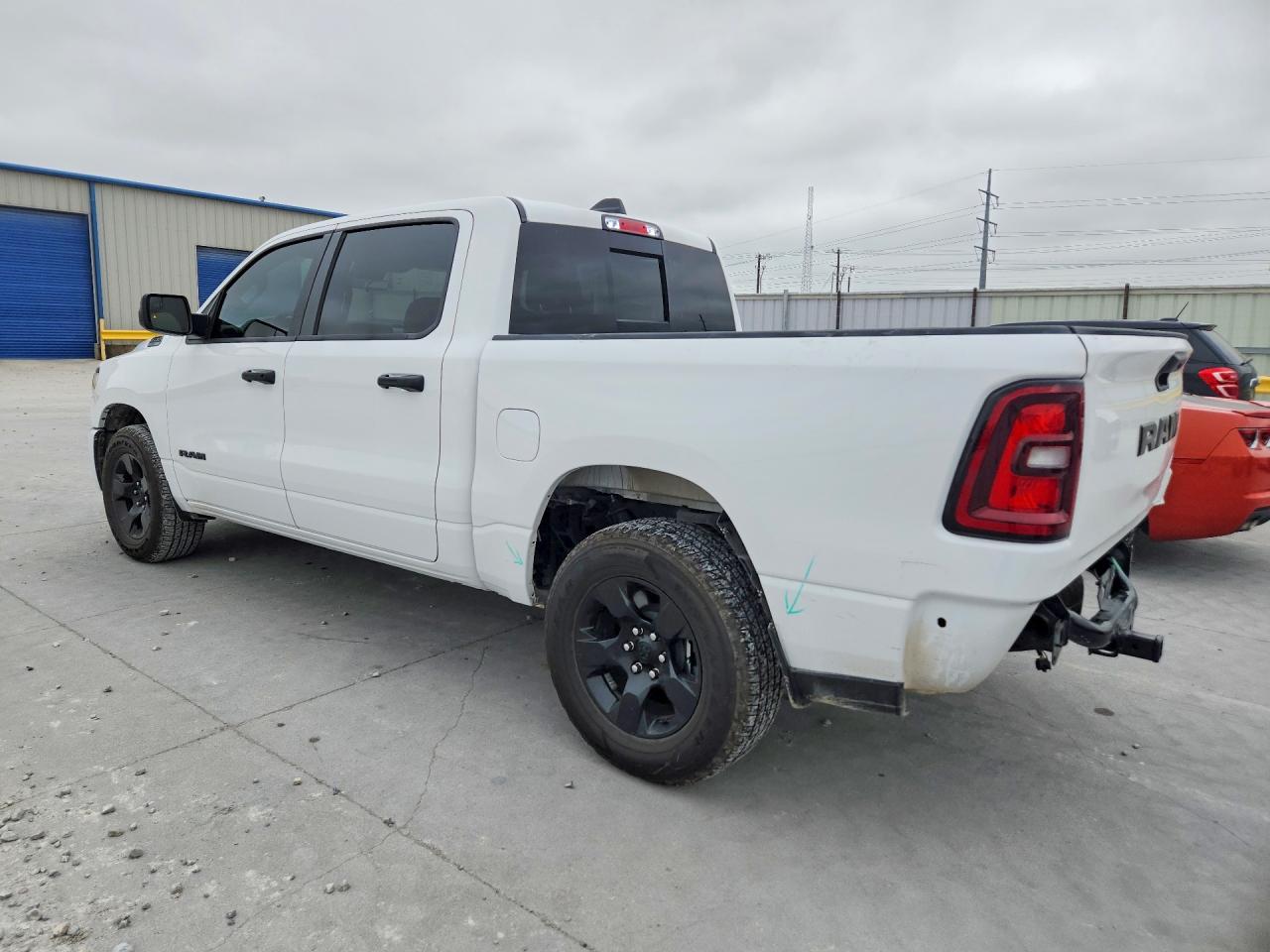 2025 Ram 1500 - Image 2