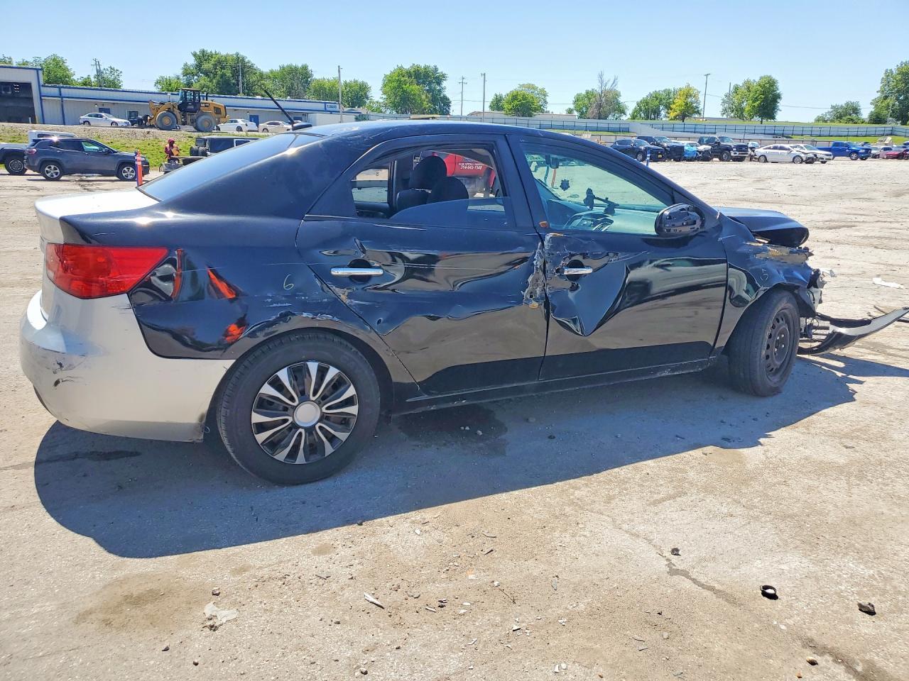 2013 Kia Forte Ex - Image 3