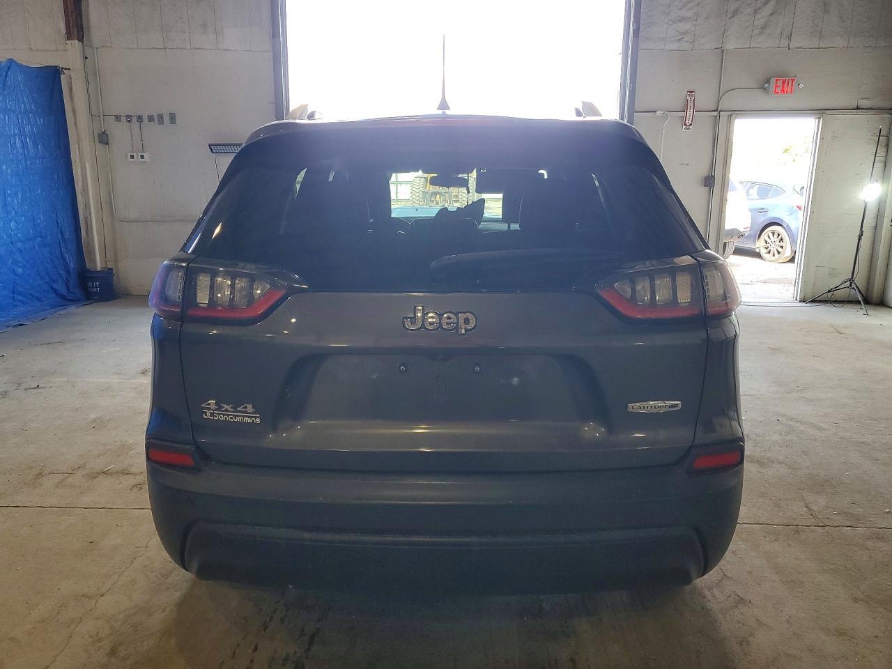 2020 Jeep Cherokee Latitude Plus - Фото 6