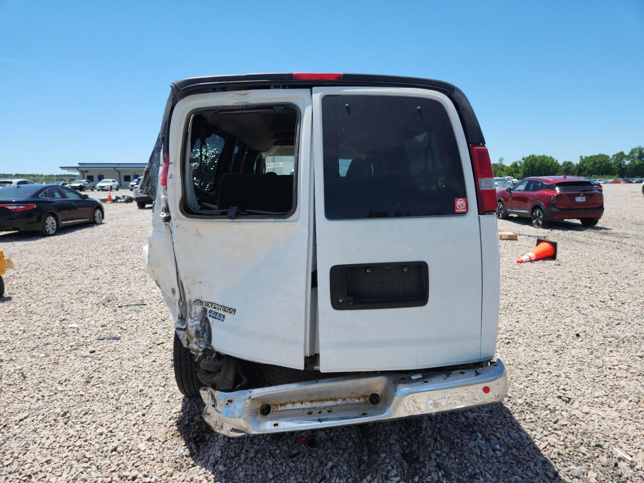 2020 Chevrolet Express G3500 Lt - Фото 6