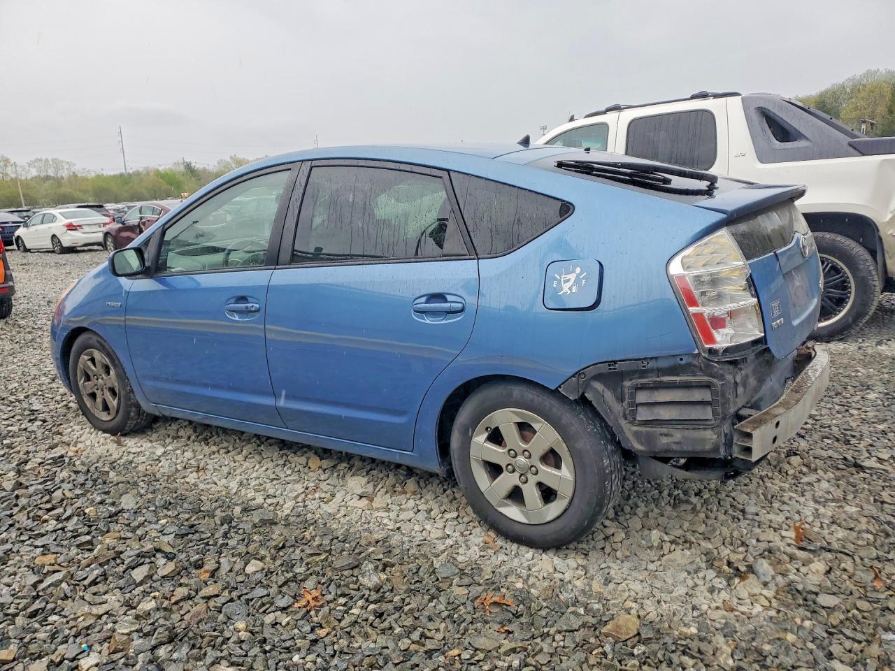 2007 Toyota Prius Base - Image 2