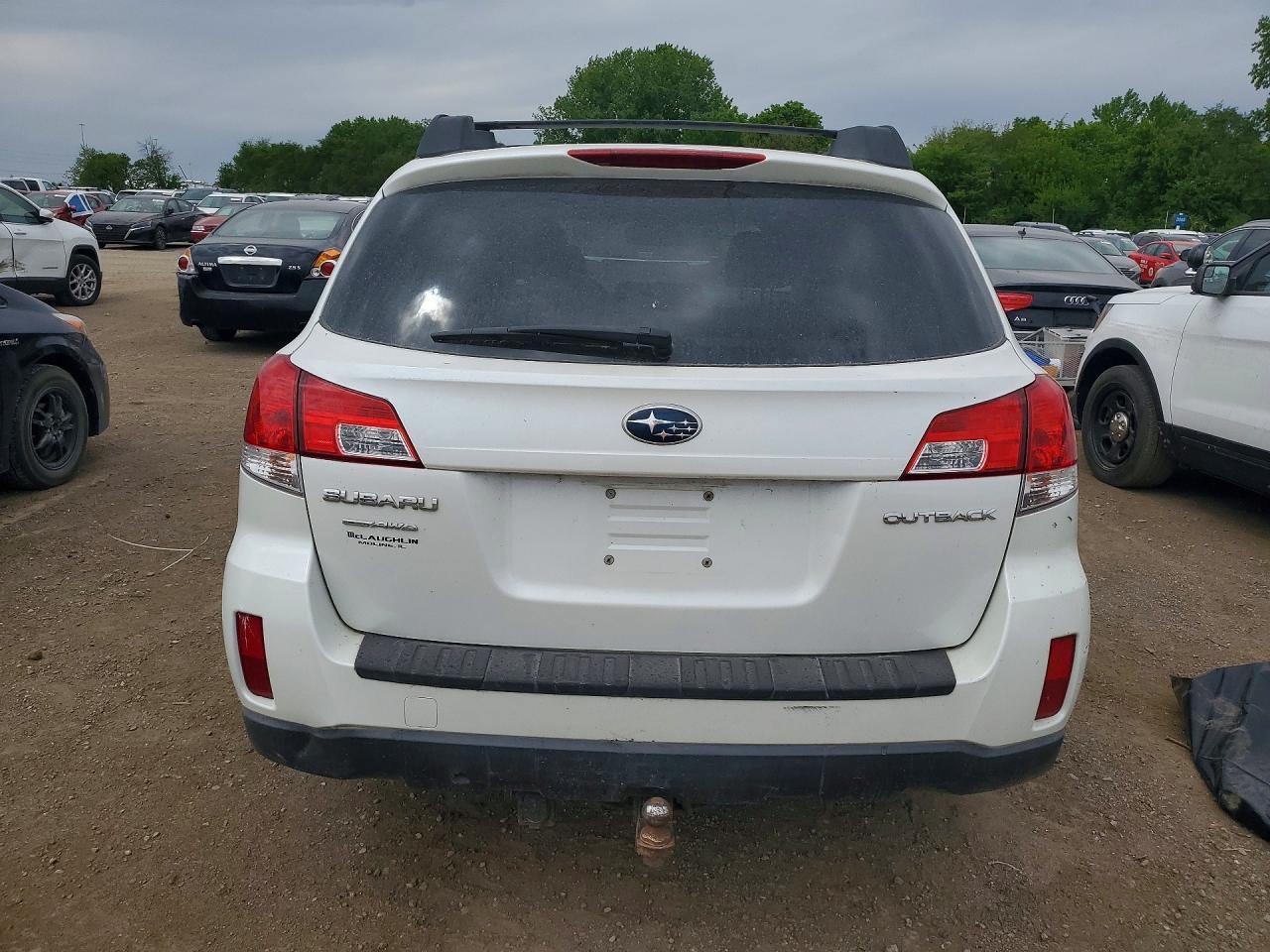 2012 Subaru Outback 2.5I Premium - Image 6