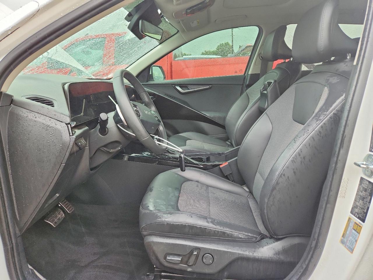 2023 Kia Niro Ex - Image 7