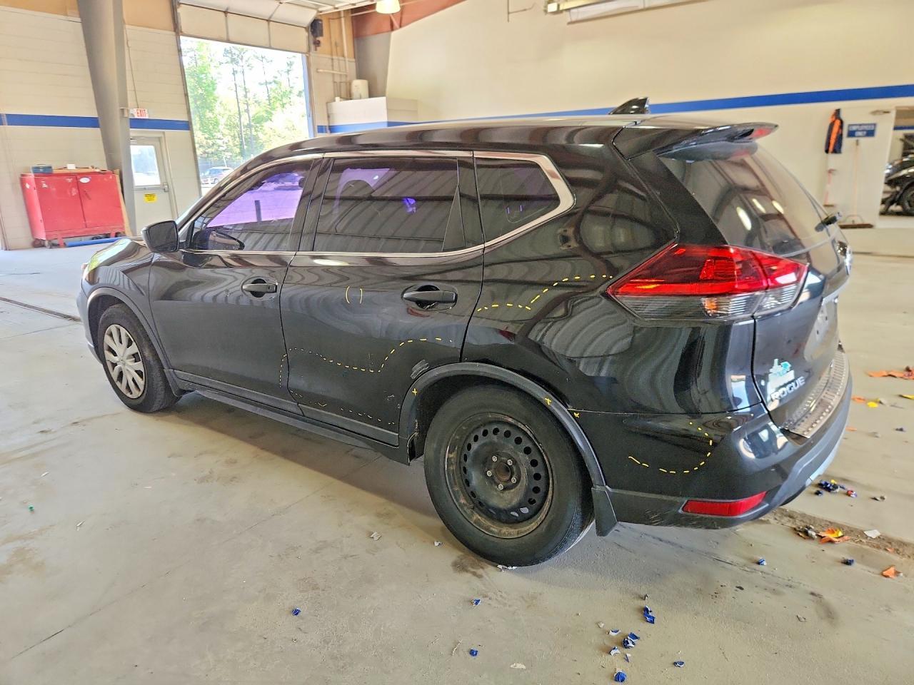 2019 Nissan Rogue S - Image 2