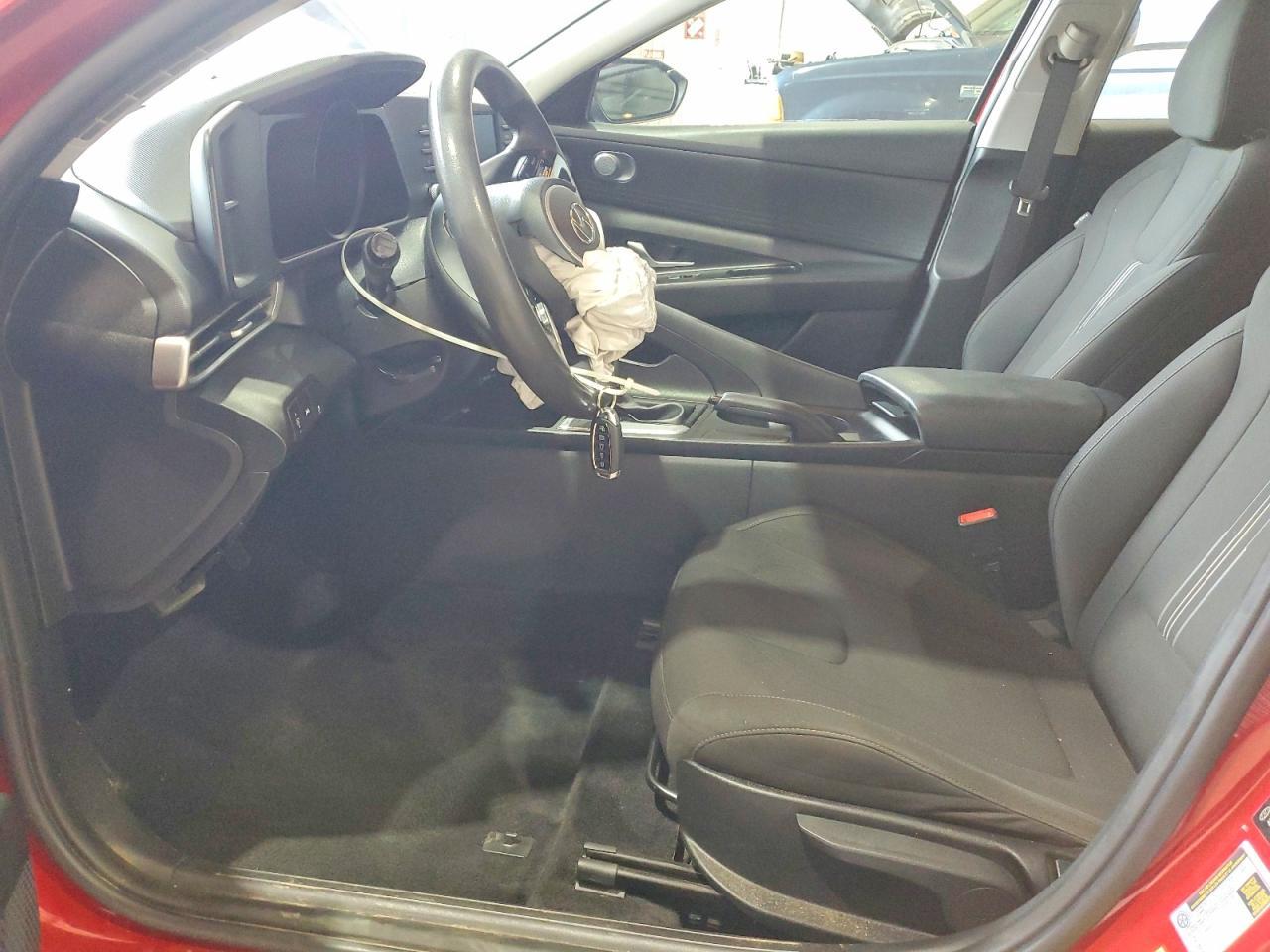 2022 Hyundai Elantra Sel - Фото 7